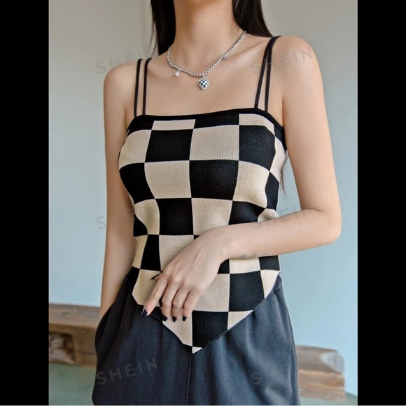 NWOT Checker Pattern Bandana Hem Knit Cami - Picture 2 of 6